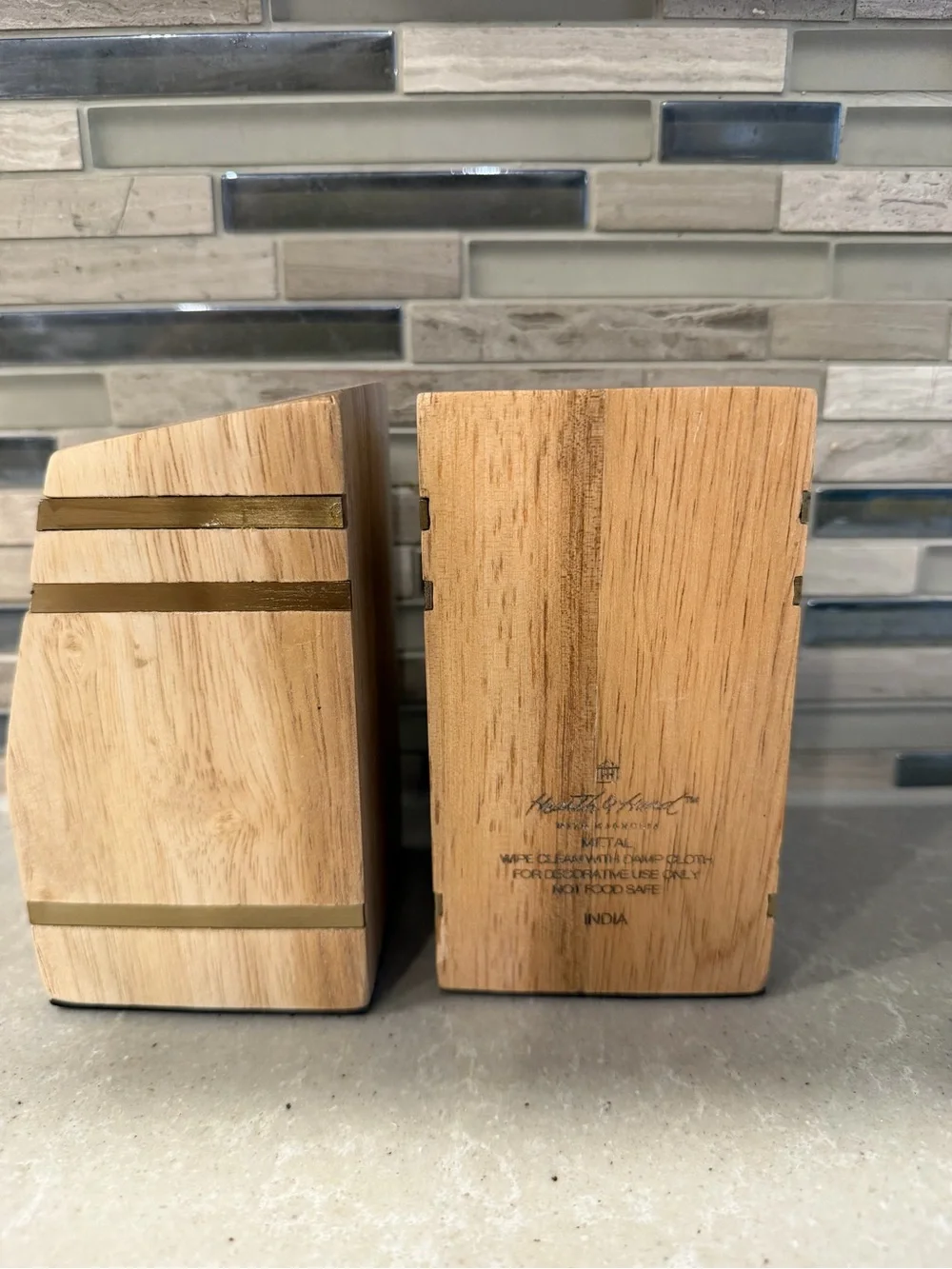 Hearth & Hand by Magnolia Bookends